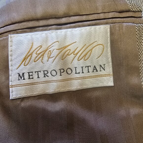 Men's LORD & TAYLOR METROPOLITAN Suit Coat Excellent Condition - Picture 3 of 16
